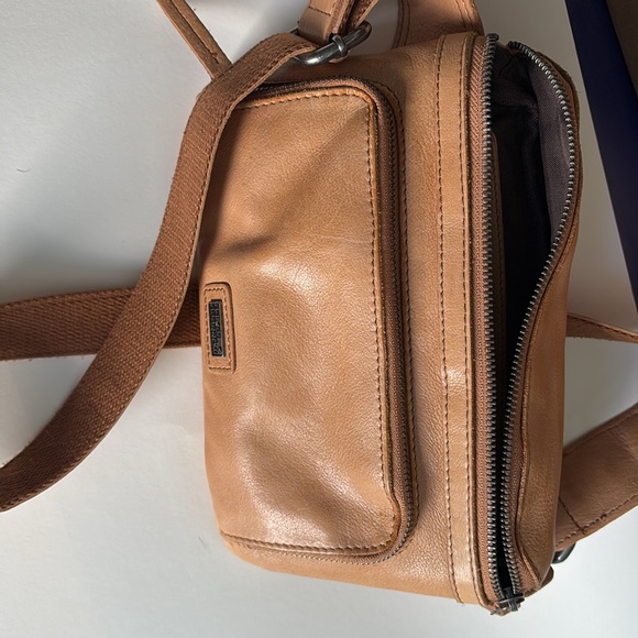 Leather Belt Bag - Picture 6 of 8